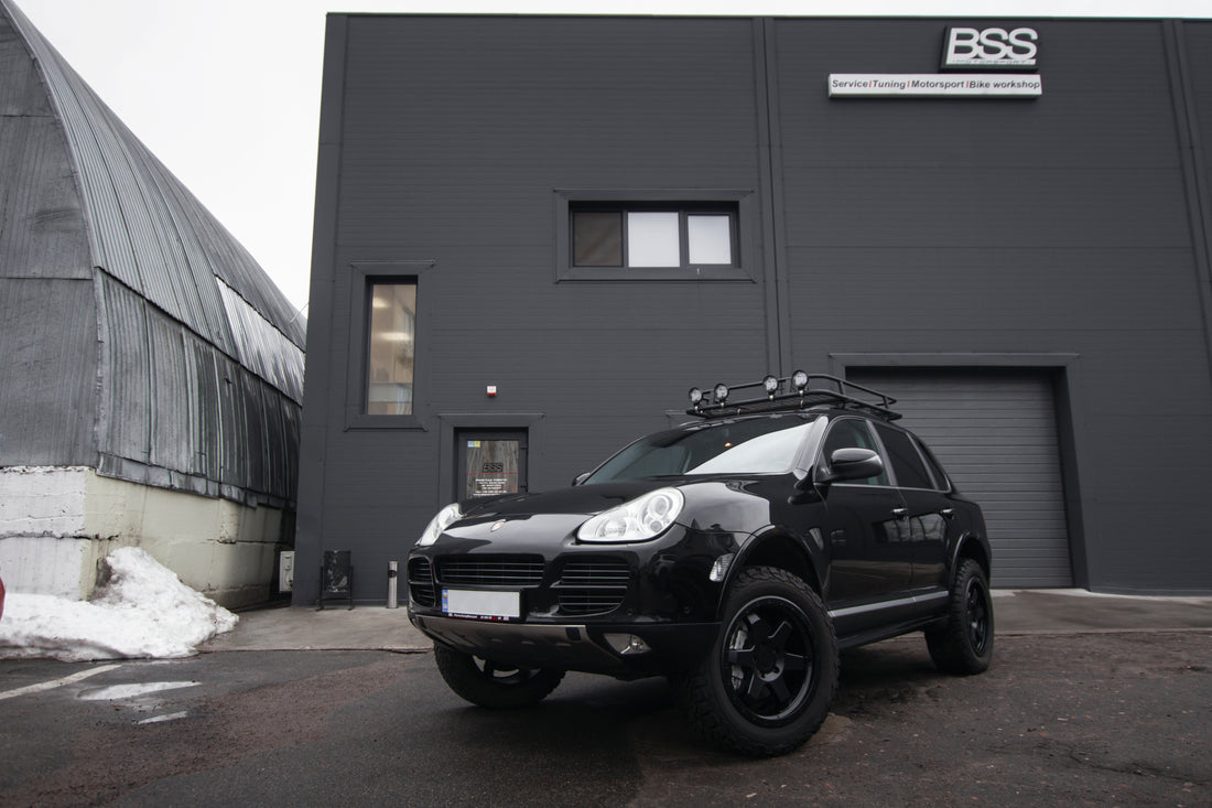 Off-Road Cayenne S Titanium Edition